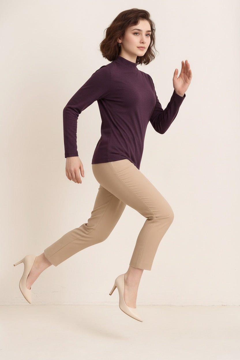 Women Grape Solid Round Neck Top