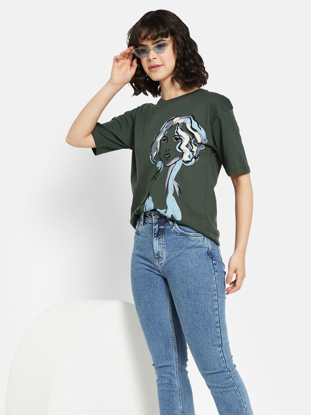 METTLE Women Graphic Printed Round Neck Cotton T-shirt