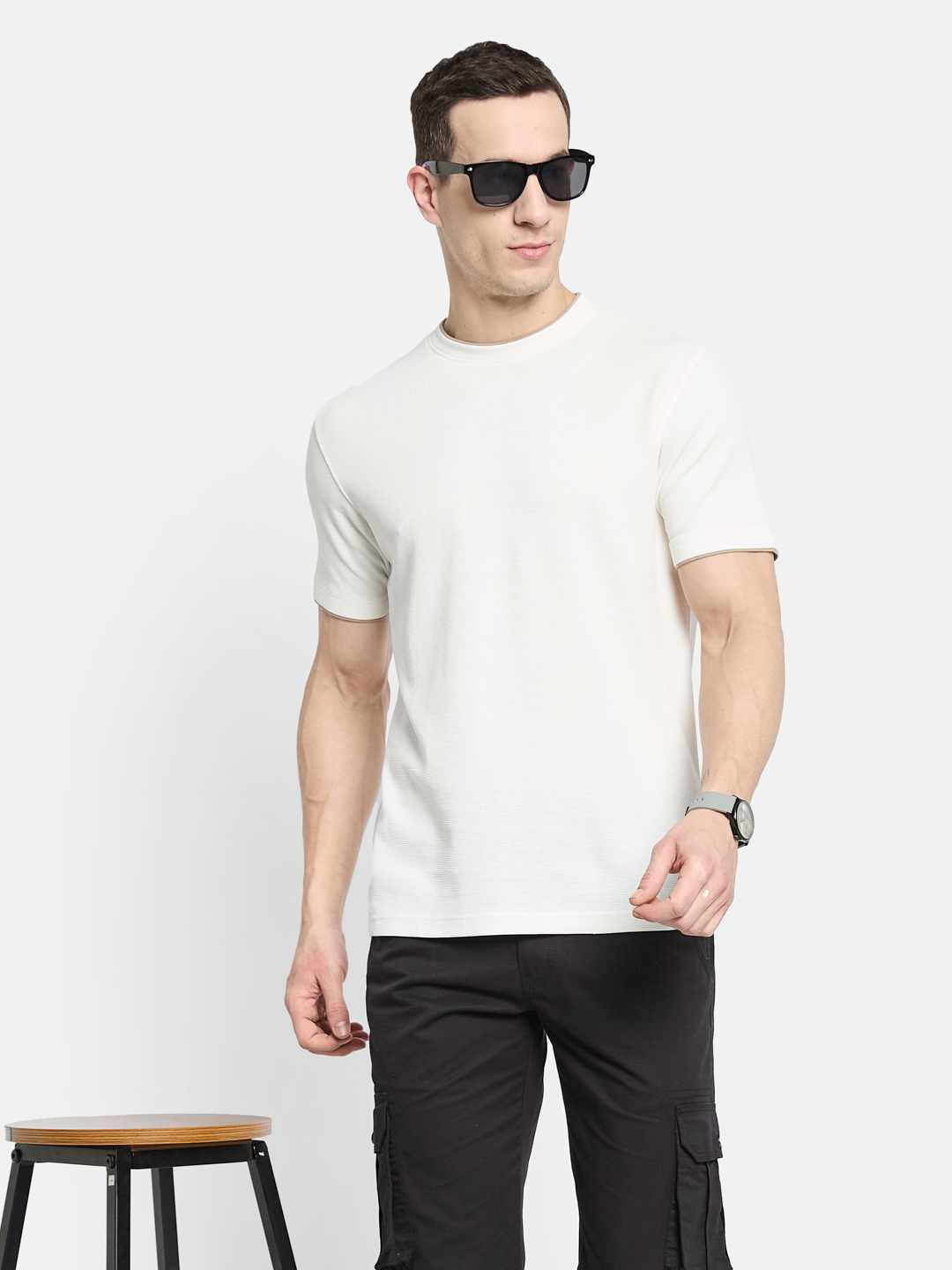 Octave Men T-shirt