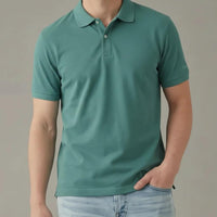 Men Wasabi Solid Polo Neck T-Shirt