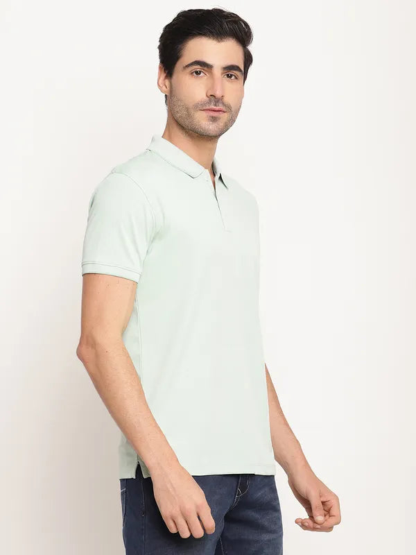 Octave Men Green Solid Regular-Fit Polo Collar T-Shirt