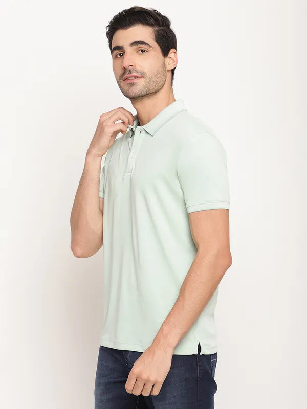 Octave Men Green Solid Regular-Fit Polo Collar T-Shirt