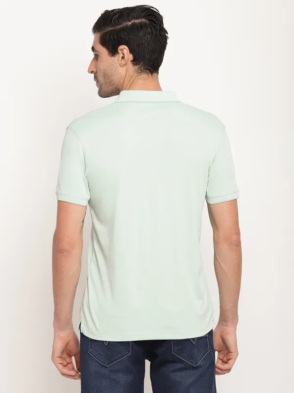 Octave Men Green Solid Regular-Fit Polo Collar T-Shirt