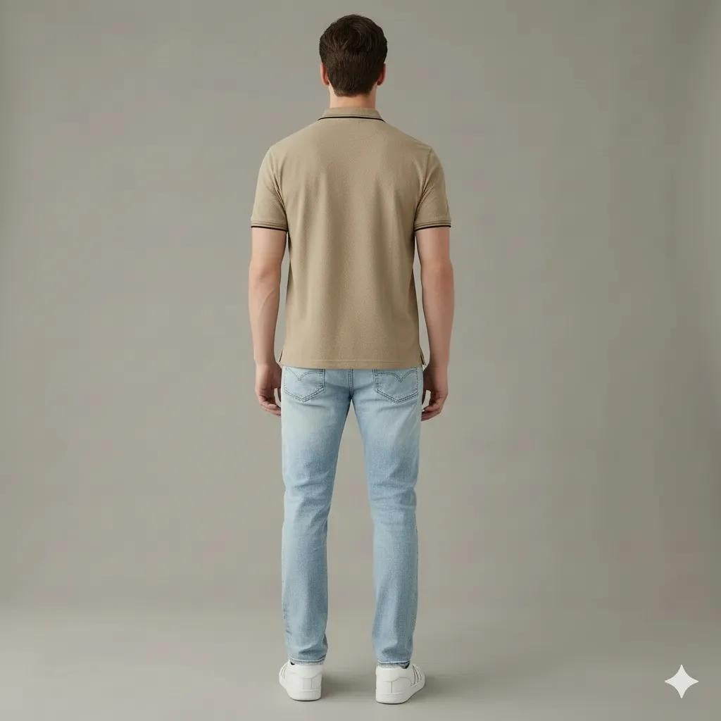 Men Fawn Polo Collar Solid T-shirt