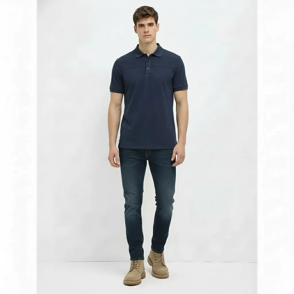Men Indigo Sold Polo Collar T-shirt