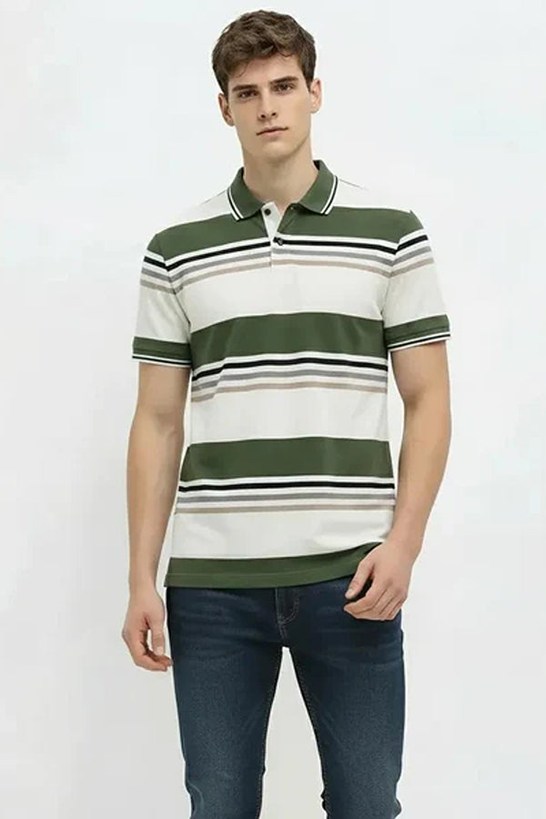 Men Colourblocked Polo Collar T-shirt