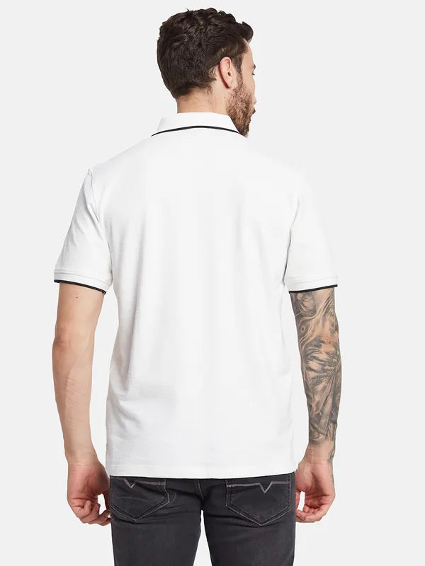 Octave Men Solid Polo Collar T-Shirt