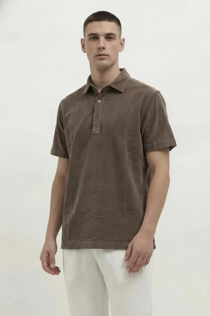 Men Espresso Solid Polo Collar T-shirt