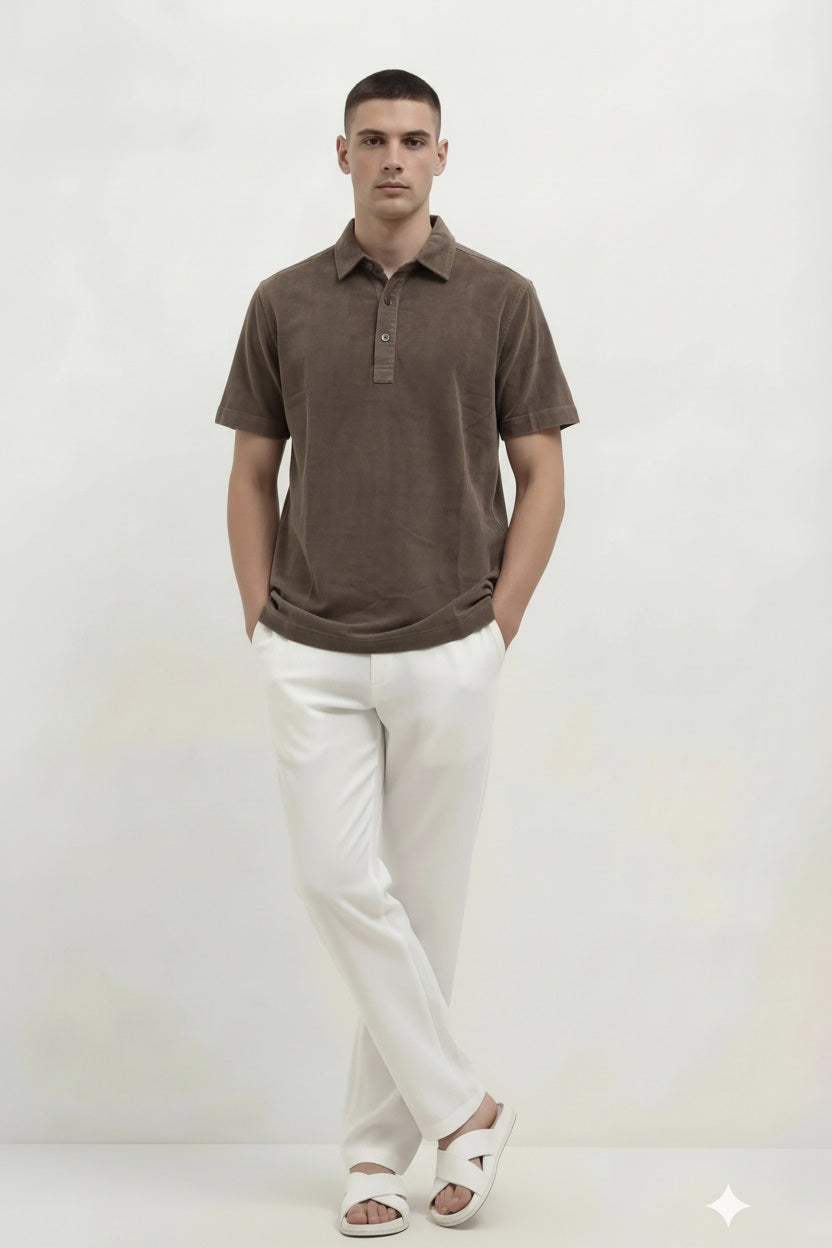 Men Espresso Solid Polo Collar T-shirt