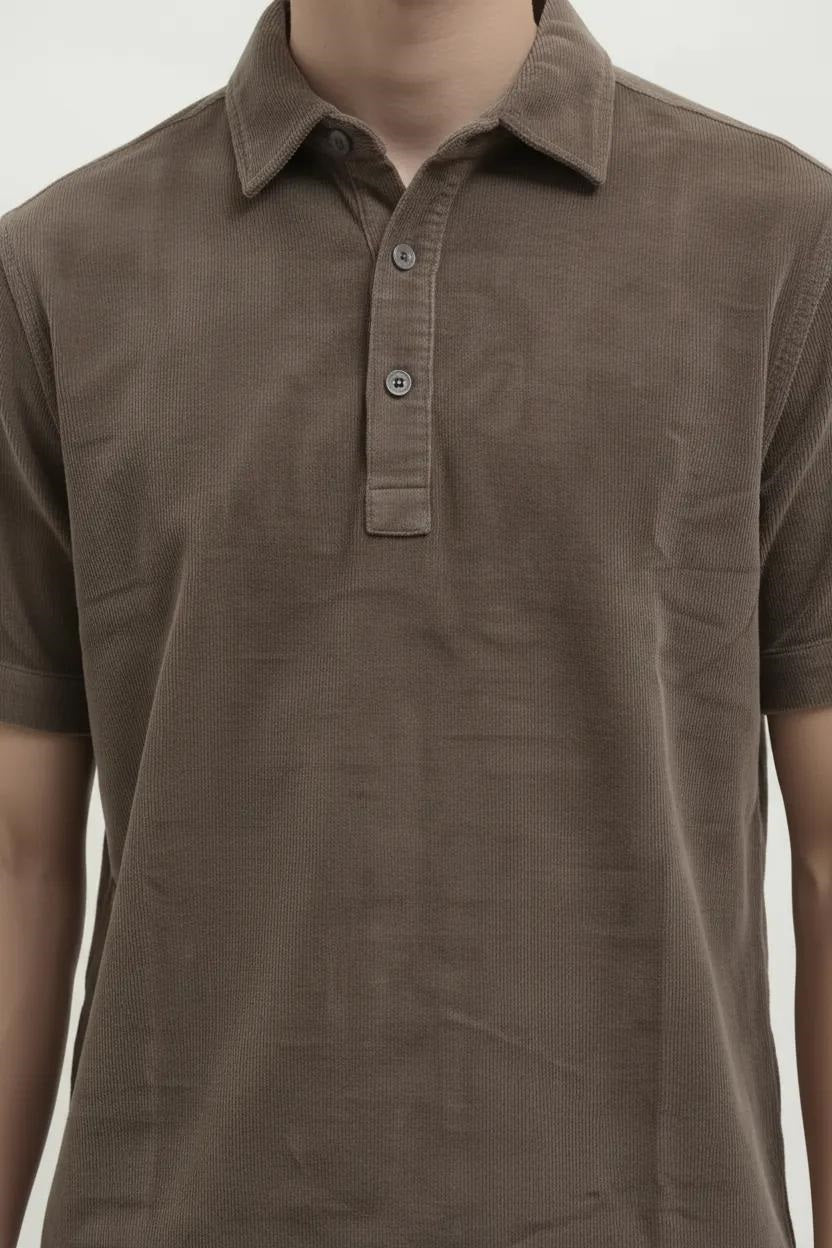 Men Espresso Solid Polo Collar T-shirt