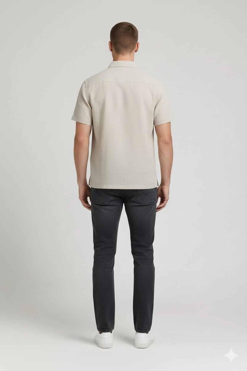 Men Onyx Solid Polo Collar T-shirt