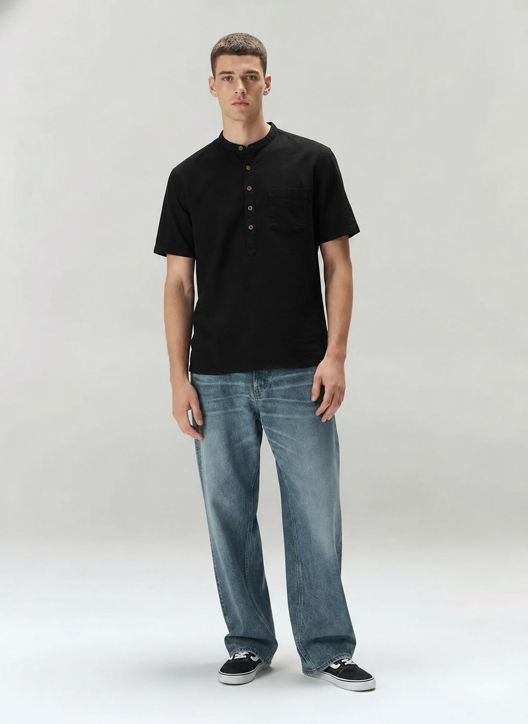 Men Black Mandarin Collar Pockets T-shirt