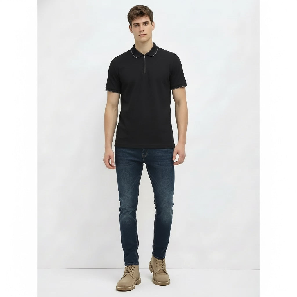 Men Black Sold Polo Collar T-shirt