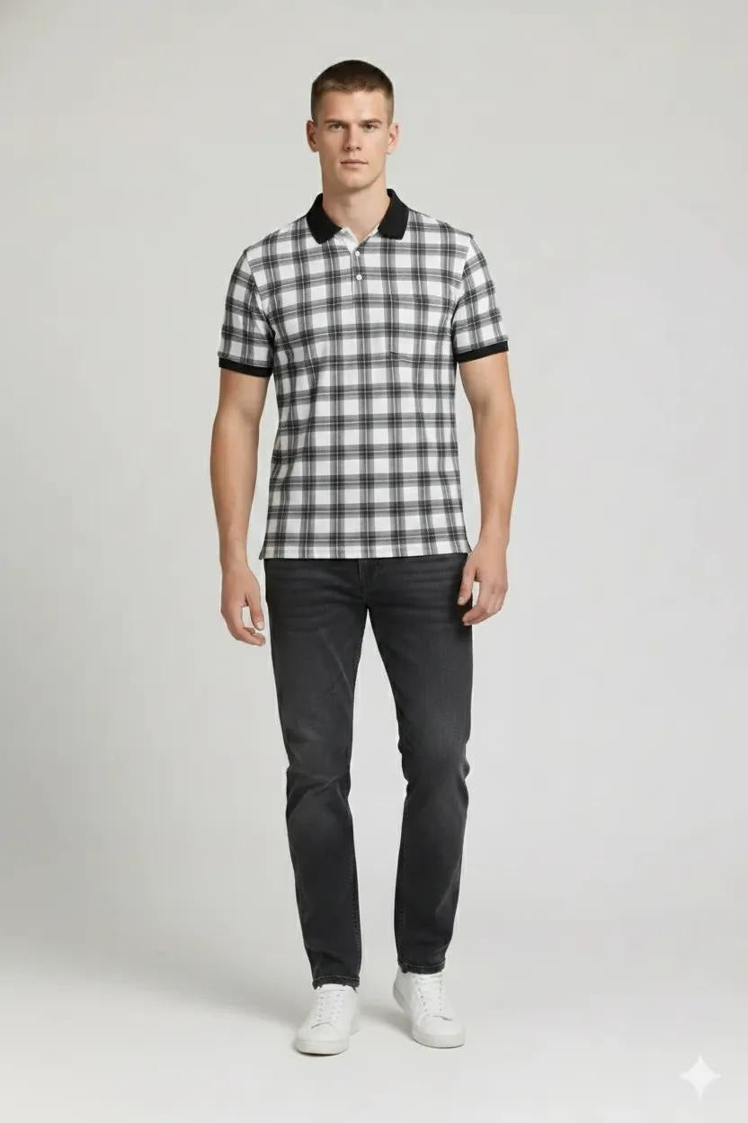 Men Black Currant Checked Polo Collar T-shirt