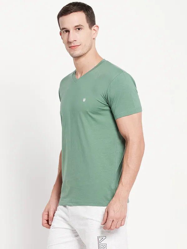 Men Basil T-Shirt