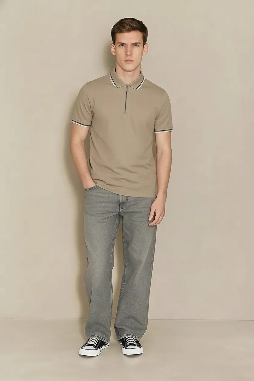 Men Khaki Sold Polo Collar T-shirt