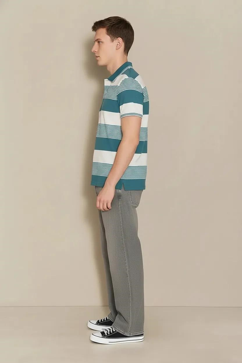Men Surf Spray Colourblocked Polo Collar T-shirt