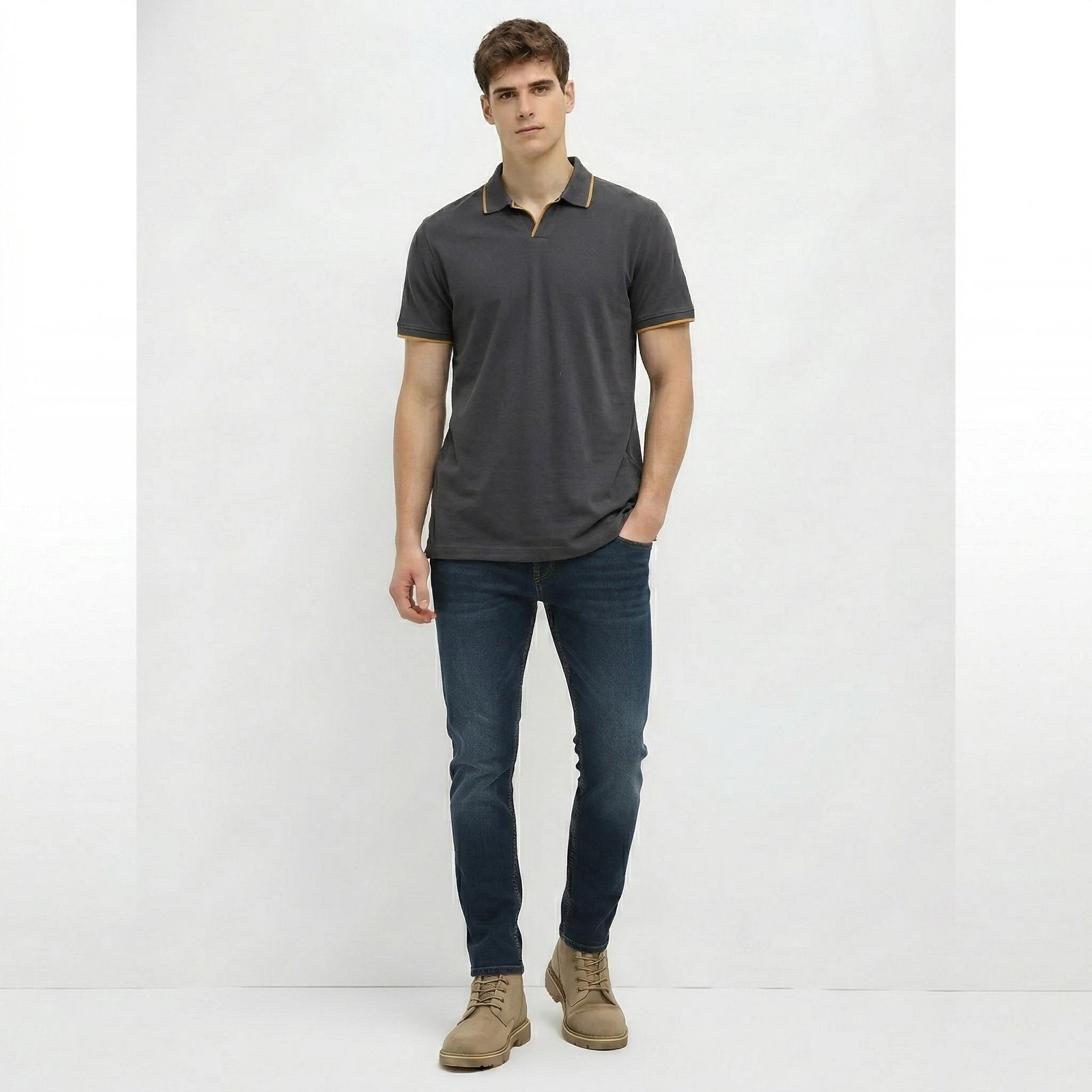 Men Black Sold Polo Collar T-shirt