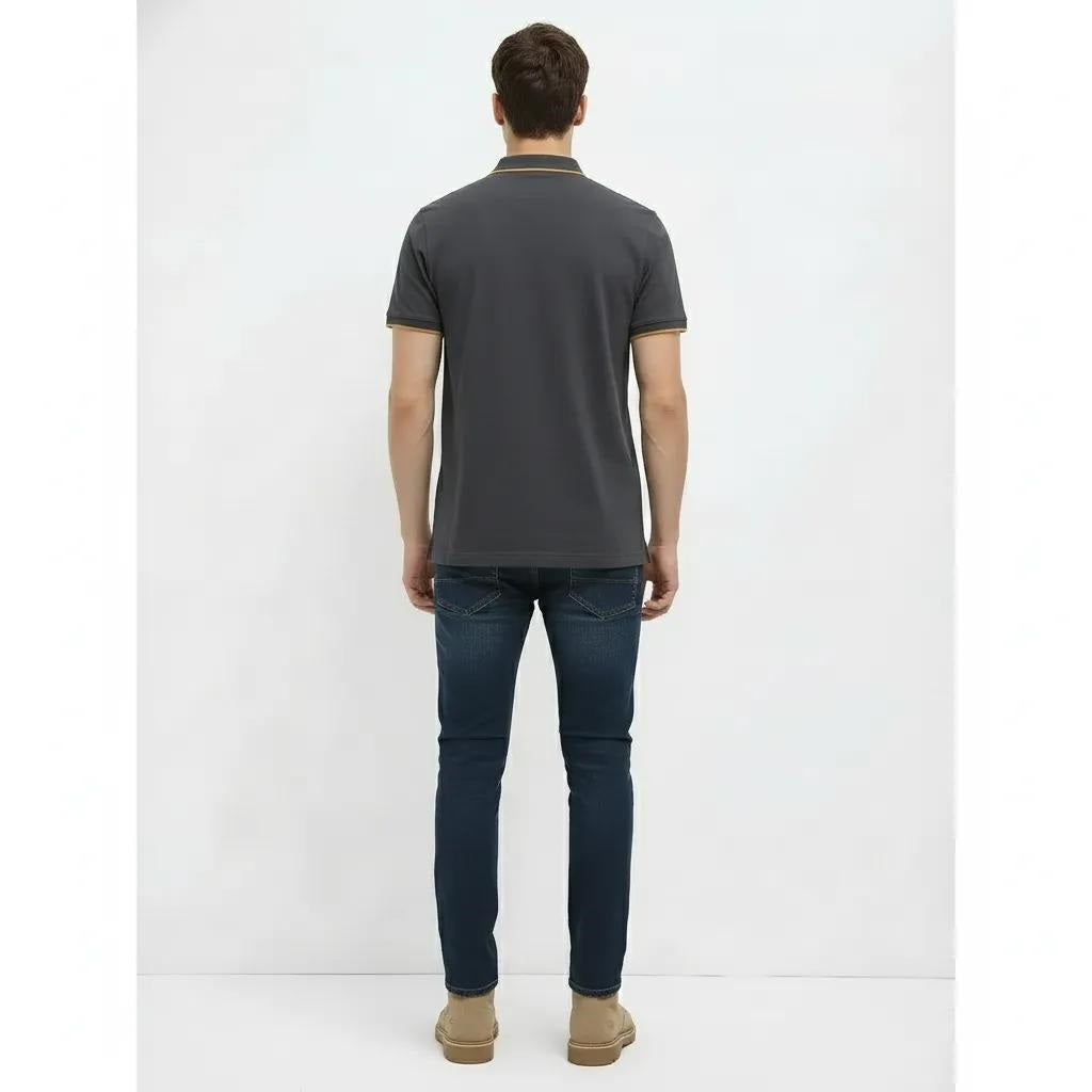 Men Black Sold Polo Collar T-shirt