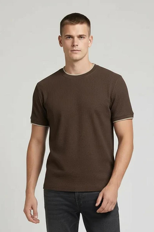 Men Solid Round Neck T-shirt