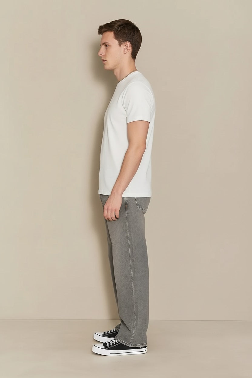 Men Off White Solid Round Neck T-shirt