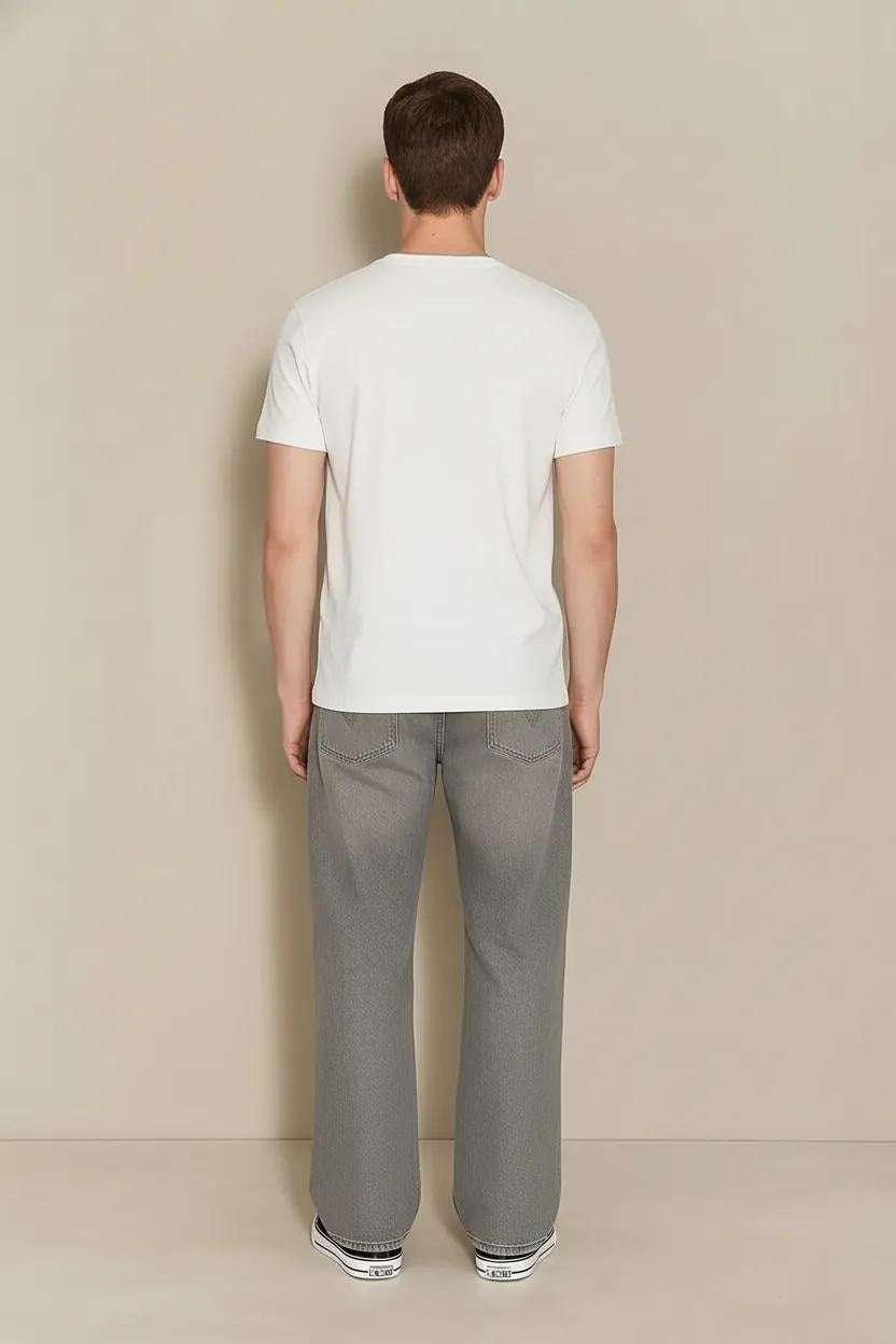 Men Off White Solid Round Neck T-shirt