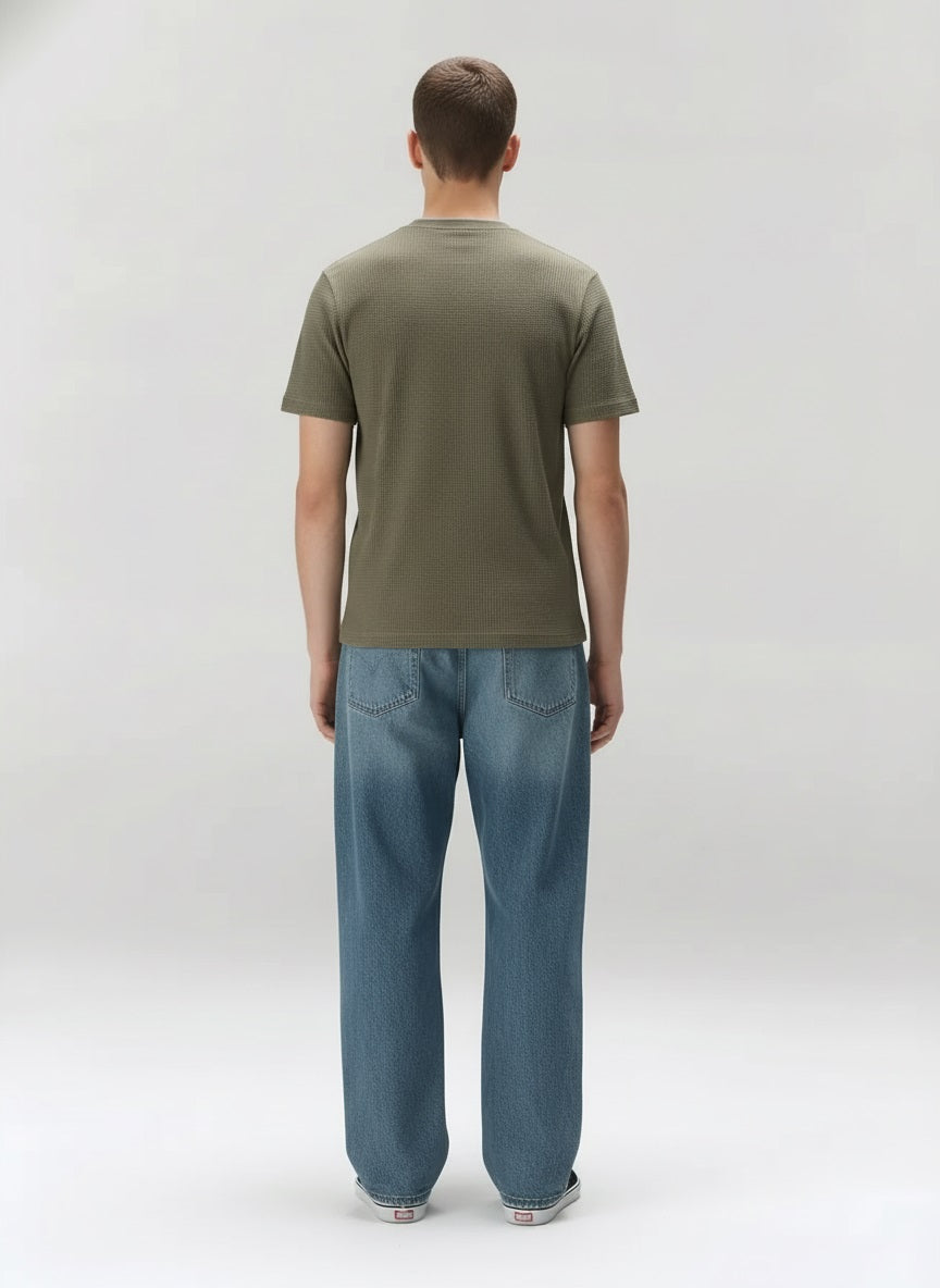 Men Olive Solid Round Neck T-shirt
