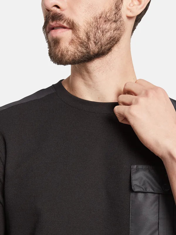 Octave Round Neck Short Sleeves Cotton T-Shirt