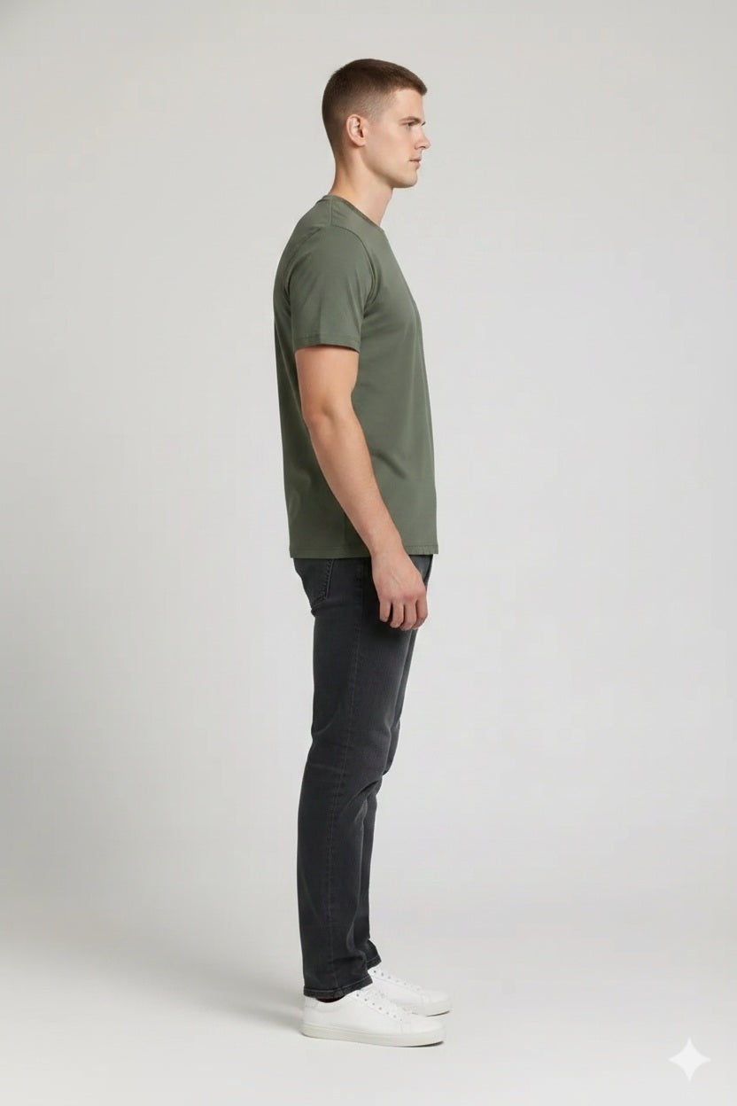 Men Four Leaf Typography Printed T-shirt