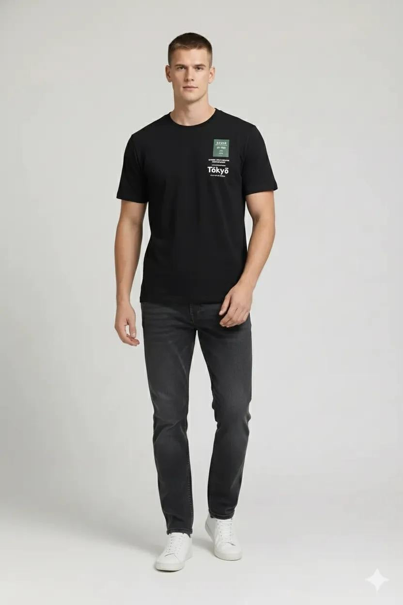 Men Black Typography Printed T-shirt