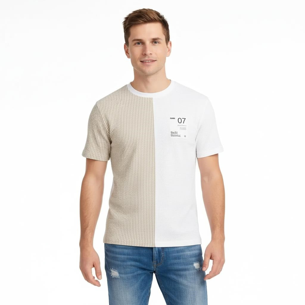 Men Mastic Colourblocked T-shirt