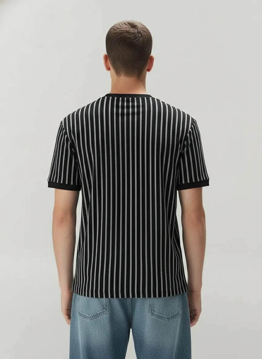 Men Black Striped Pockets T-shirt