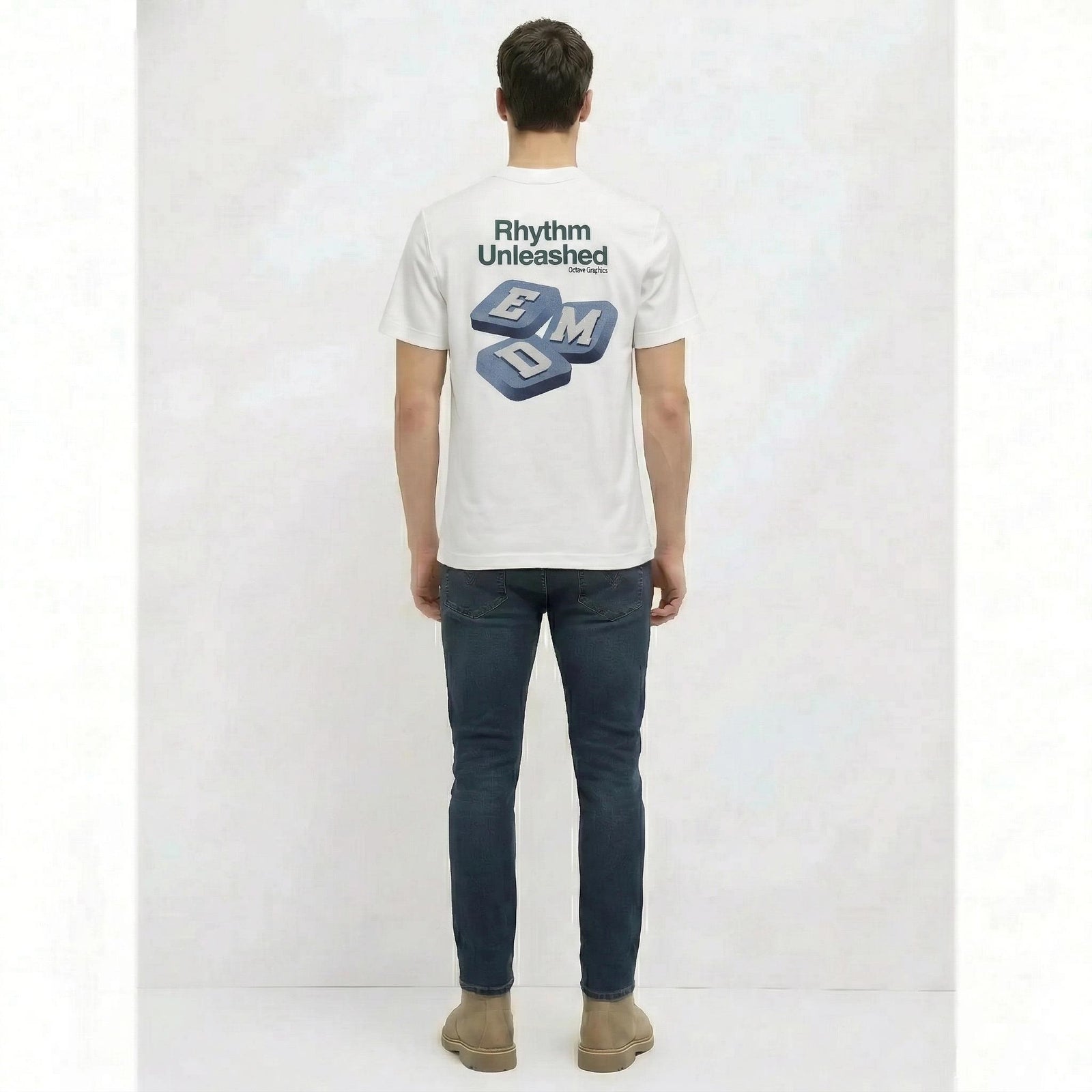Men Off White Printed Round Neck T-shirt