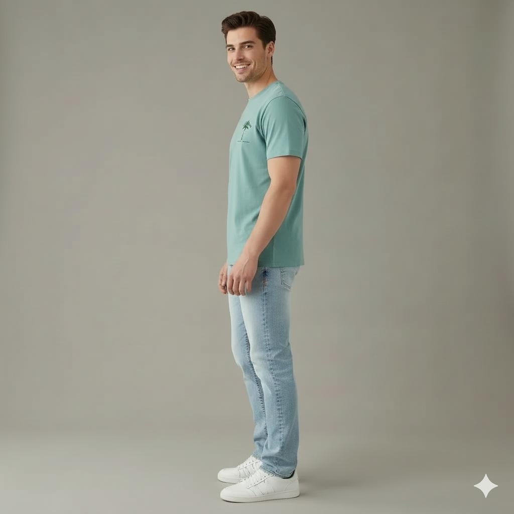 Men Surf Spray Printed Round Neck T-shirt