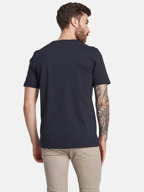 Octave Ss24 Men Colourblocked Round Neck T-Shirt