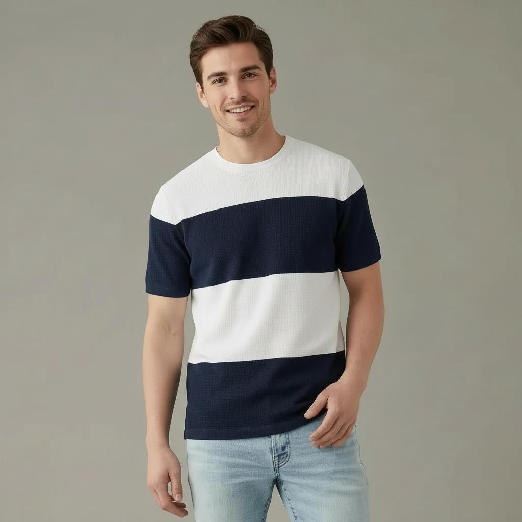 Men Navy Colourblocked T-shirt
