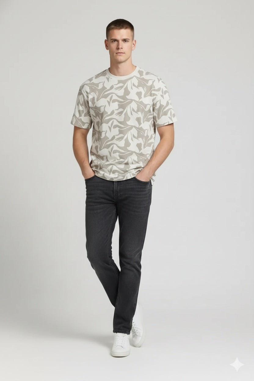 Men Onyx Round Neck Printed T-shirt