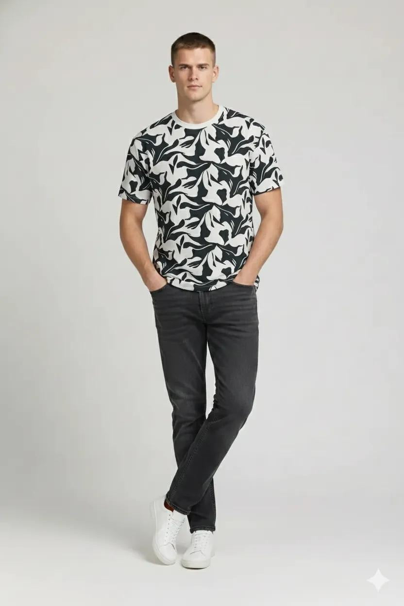 Men Pacific Round Neck Printed T-shirt