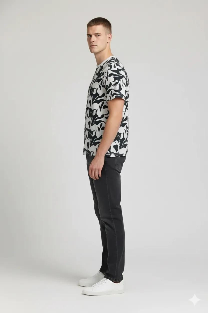 Men Pacific Round Neck Printed T-shirt