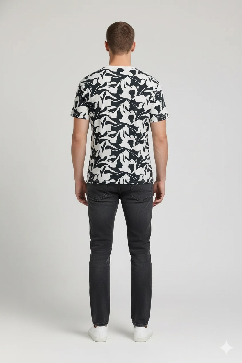Men Pacific Round Neck Printed T-shirt
