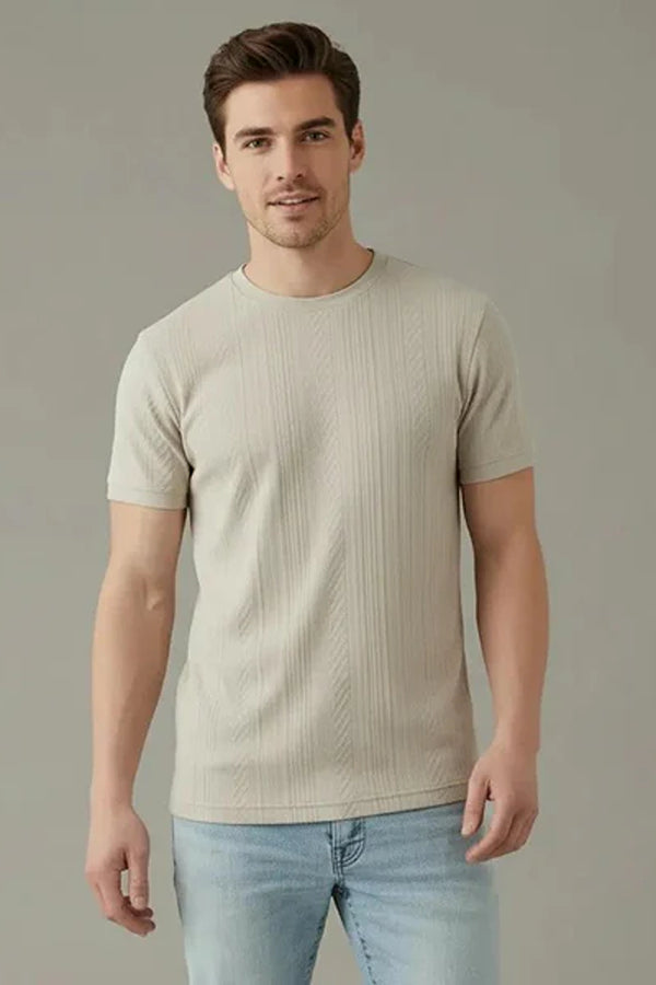 Men Solid Round Neck T-shirt