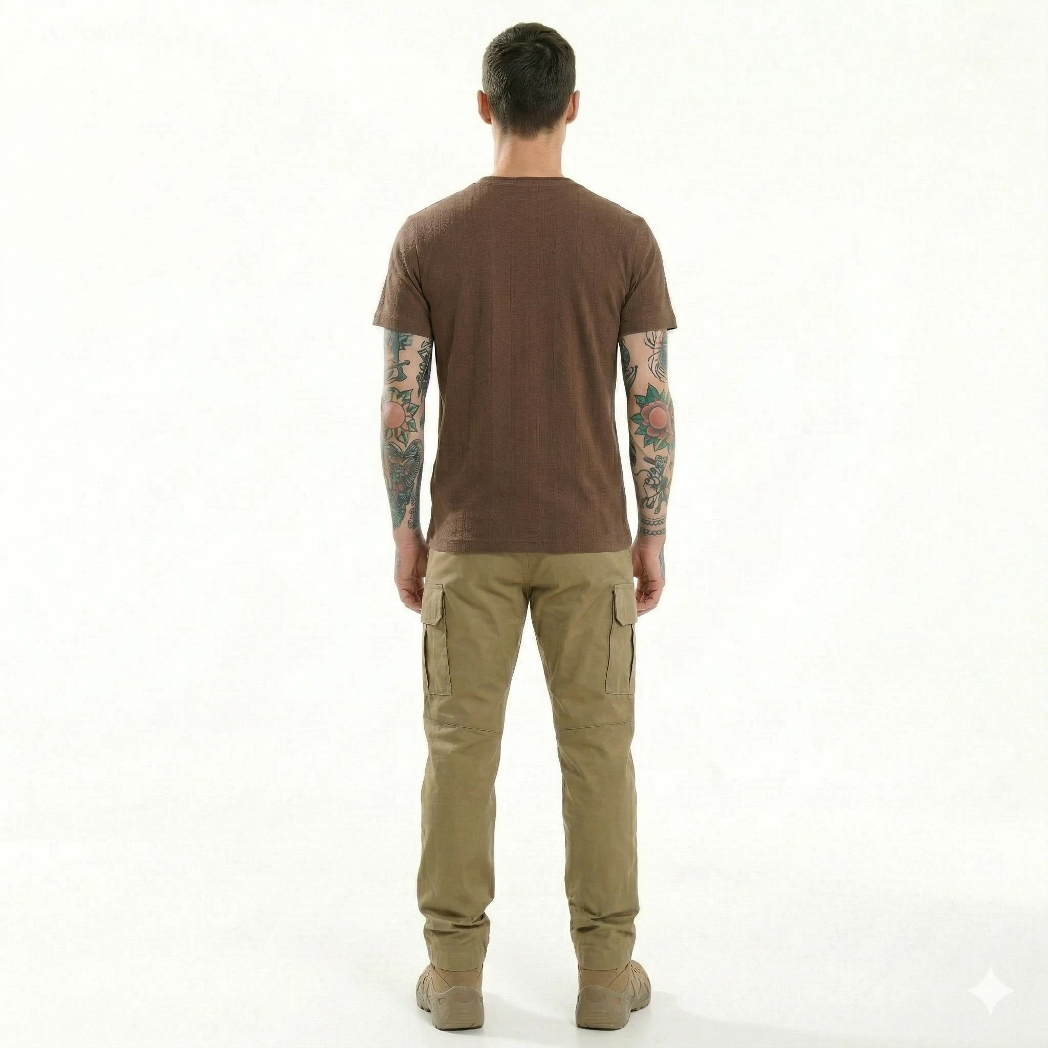 Men Solid Round Neck T-shirt