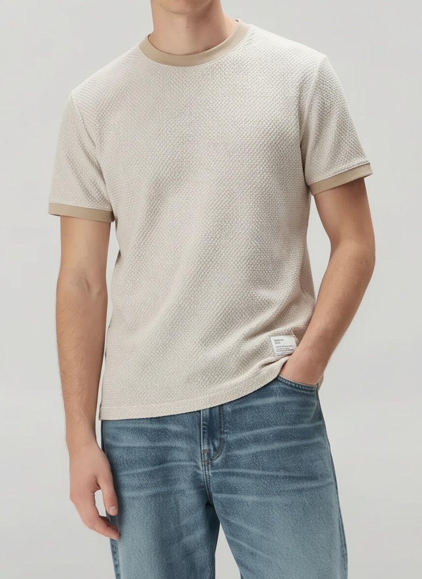 Men Solid Round Neck T-Shirt