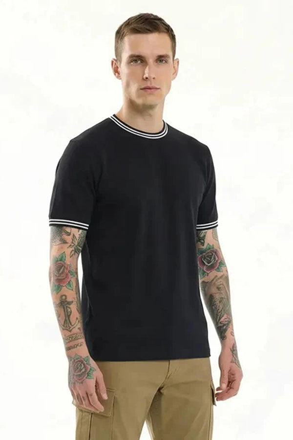 Octave Men T-shirt