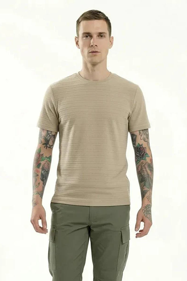 Men Round Neck  Solid T-shirt