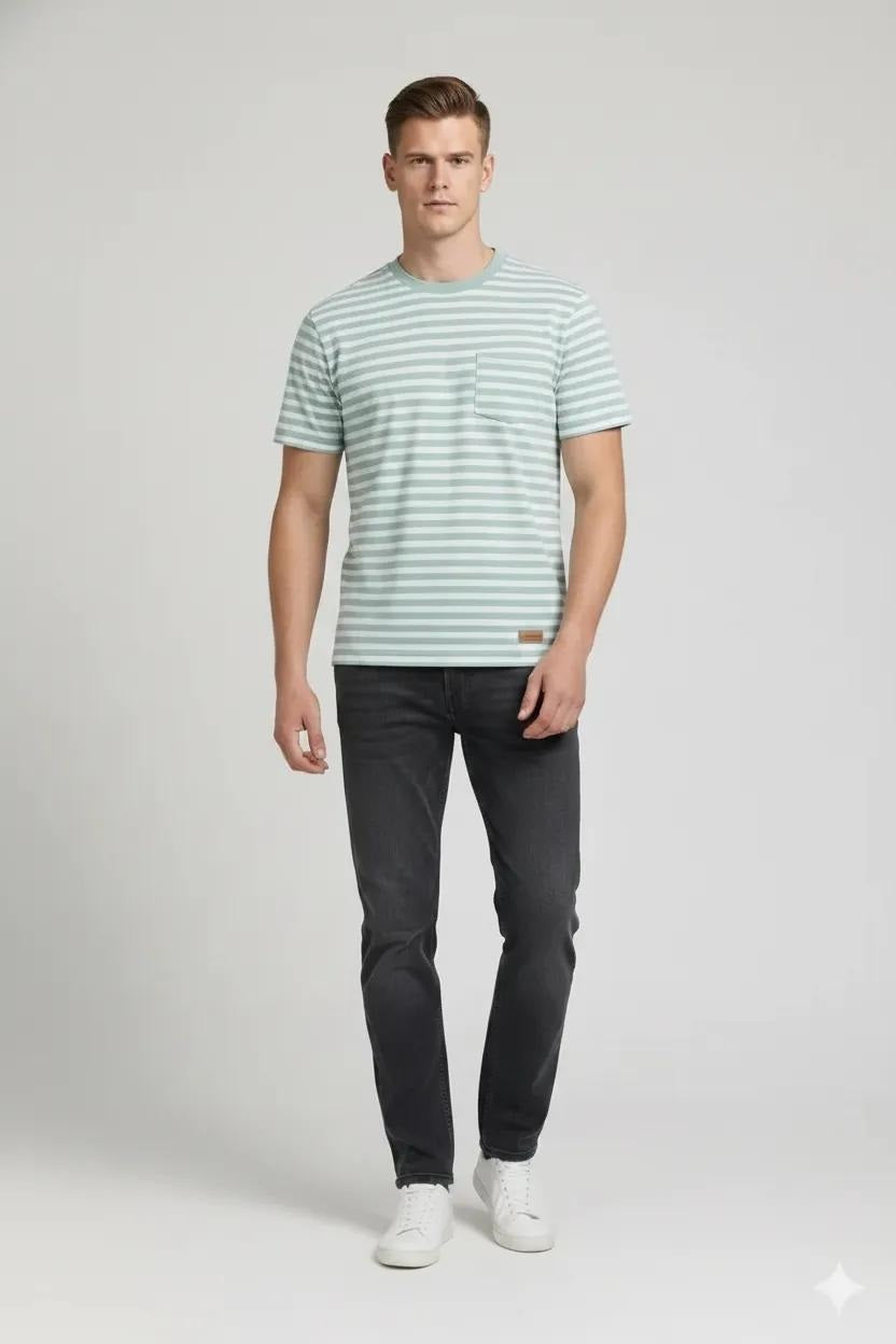 Men Mist Striped Round Neck T-shirt