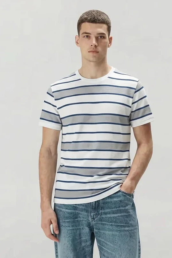 Men Striped Round Neck T-shirt