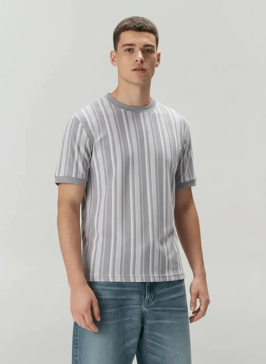 Men Lilac Striped Round Neck T-shirt