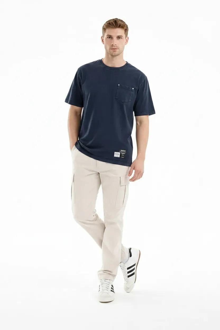 Men Indigo Solid Round Neck T-shirt