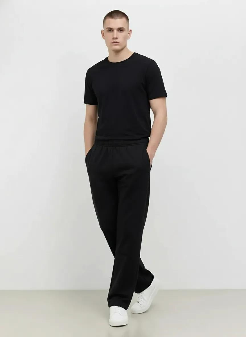 Men Black Solid Regular Fit Track Pants